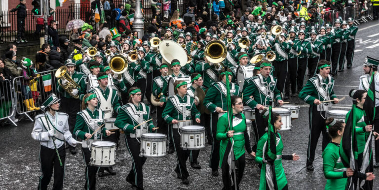 Chicago St Patrick’s Day Parades: Why We have Four Paredes? Time, Locations.
